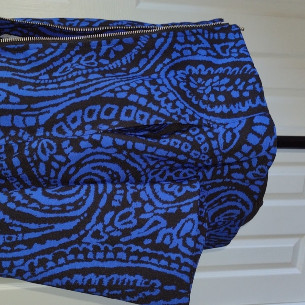 Jacket - Picture 4 of 6